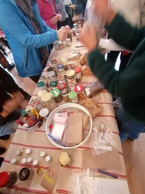 Atelier de multiplicare a semințelor în Petrinzel