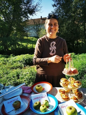 Degustare de mere și brunch în Petrinzel